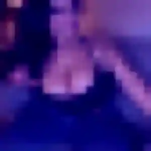 Jolie Diane, 19 ans à Les Clayes-sous-Bois - la contacter