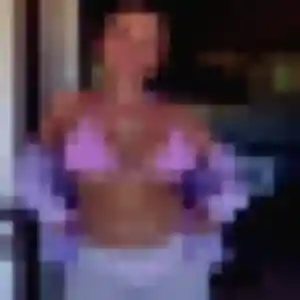 Photo de Emma à Levens (40 ans) - rencontre cougar anonyme