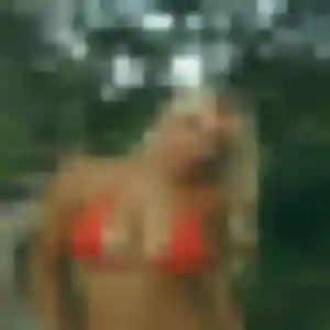 Photo de Giulia à Lons (36 ans) - rencontre cougar discret