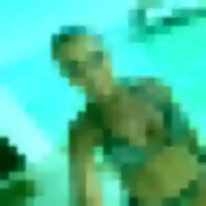 Contacte Violette, 21 ans à Ludon-Médoc en privé