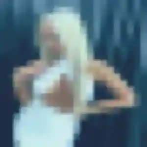 Isabella (27 ans) à Mana propose une rencontre ce soir