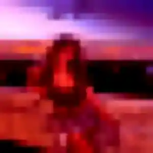 Contacte Vanessa, 23 ans à Marguerittes en privé