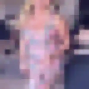 Sexy Typhaine, 23 ans à Mehun-sur-Yèvre - la contacter