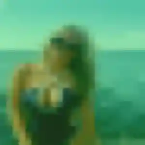 Meriem, 24 ans, en ligne à Mesnils-sur-Iton pour un rencontre cougar