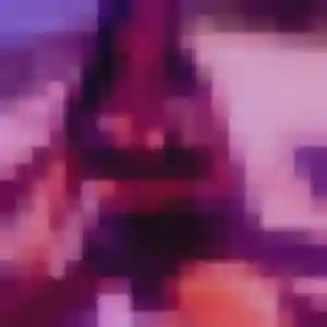 Photo de Debora à Meung-sur-Loire (23 ans) - rencontre cougar sans inscription