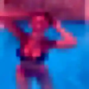 Justine (24 ans) à Mondeville attend un rencontre cougar rapidement