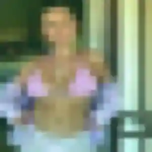 Lucienne, 22 ans, en ligne à Montauroux pour une rencontre coquine