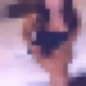 Leontine (27 ans) à Muzillac cherche une rencontre maintenant