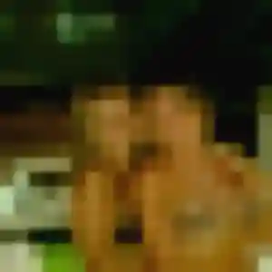 Contacte Elena, 37 ans à Neuilly-sur-Seine gratuitement