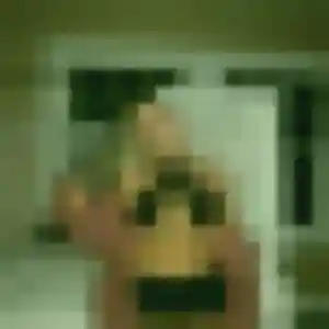 Photo de Tiffany à Nieul-sur-Mer (43 ans) - rencontre cougar discret