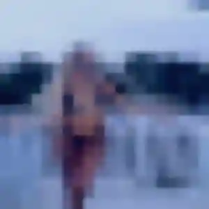 Leana de Niort, 27 ans - rencontre cougar sans prise de tête