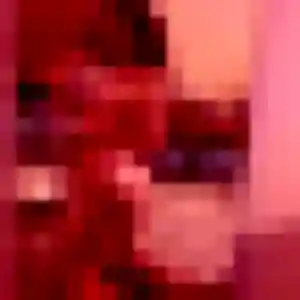 Blanche, fille de 19 ans cherche rencontre cougar à Oyonnax