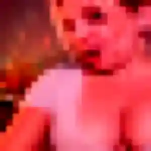 Natacha, 28 ans, en ligne à Paris pour une rencontre coquine