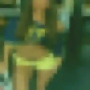 Estee, 28 ans, en ligne à Passy pour un rencontre cougar