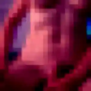 Photo exclusive de Dina, 30 ans à Pernes-les-Fontaines - plan discret