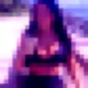 Contacte Alessandra, 32 ans à Pontarlier en privé