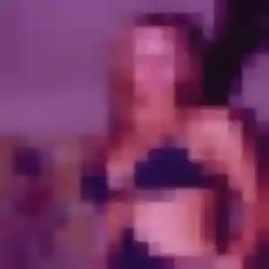 Emma, femme de 23 ans veut rencontre cougar à Port-Louis