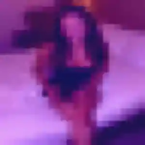 Daphne, 20 ans, cherche un rencontre cougar à Rambervillers
