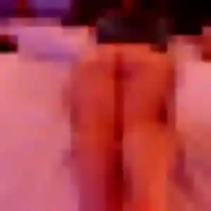 Photo de Debora à Revin (39 ans) - rencontre cougar sans inscription