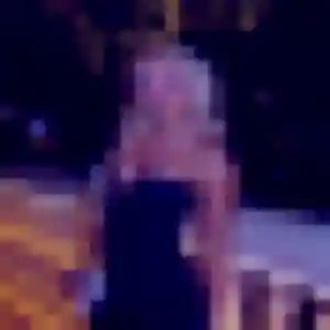 Sabine de Roncq, 32 ans - rencontre cougar sans prise de tête