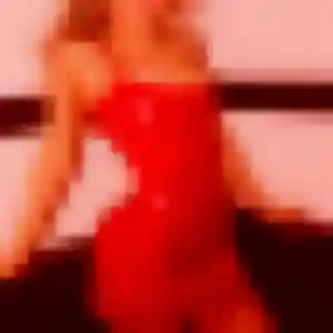Urielle de Saint-Arnoult-en-Yvelines, 28 ans - rencontre cougar discret