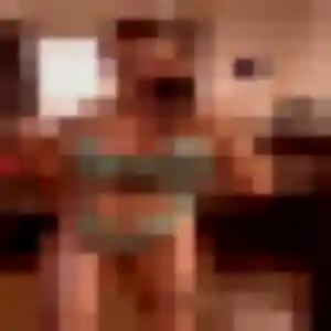 Noemie, 32 ans, veut un rencontre cougar à Saint-Cyr-sur-Mer