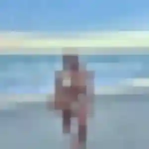 Photo de Claire à Saint-Esprit (39 ans) - rencontre cougar anonyme