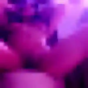 Flore, fille de 19 ans propose rencontre cougar à Saint-Estève