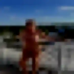 Rejoins Flavie, 25 ans à Saint-Florent-sur-Cher en privé