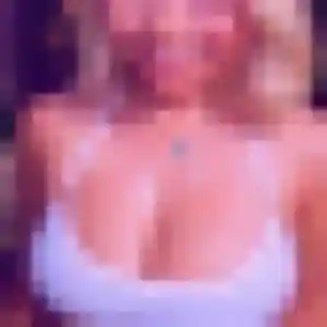 Jolie Irina, 28 ans à Saint-Fons - voir sa photo