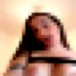 Myriam, 19 ans, disponible à Saint-Georges-de-Didonne pour un rencontre cougar