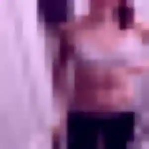 Natasha de Saint-Gilles, 23 ans - rencontre cougar discret