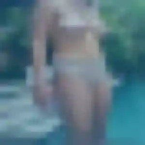 rencontre cougar à Saint-Jean-d'Angély : photo de Urielle, 21 ans - accès libre