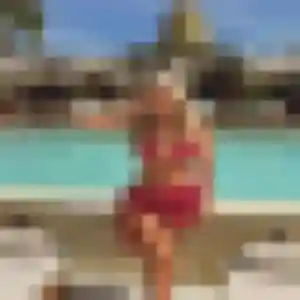 Alienor, 39 ans, disponible à Saint-Jean-de-la-Ruelle pour une rencontre coquine