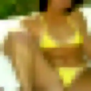 Chloe, 21 ans, cherche un rencontre cougar à Saint-Jean-de-Luz