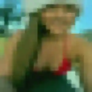 Contacte Caroline, 36 ans à Saint-Jean en t'inscrivant