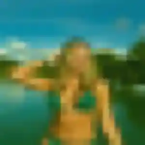 Charmante Charline, 26 ans à Saint-Joseph - la contacter