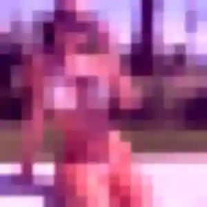Romane, 32 ans, disponible à Saint-Martin-lez-Tatinghem pour un rencontre cougar