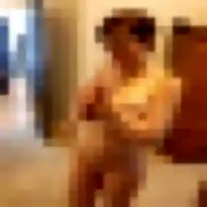 Typhaine, 21 ans, connectée à Saint-Pathus pour un rencontre cougar