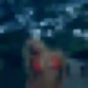 Rencontre Laure, 19 ans à Saint-Privat-des-Vieux en t'inscrivant