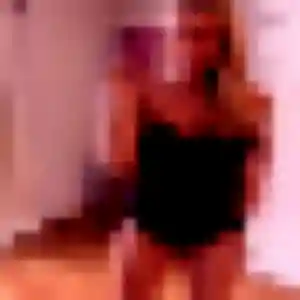 Eva, 33 ans, cherche un rencontre cougar à Saint-Rémy-de-Provence