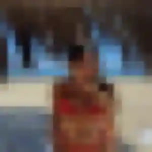 Adelaide (27 ans) à Saint-Saturnin-lès-Avignon propose une rencontre maintenant