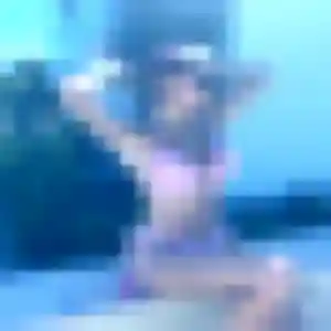 Violette, 20 ans, en ligne à Sainte-Pazanne pour une rencontre coquine