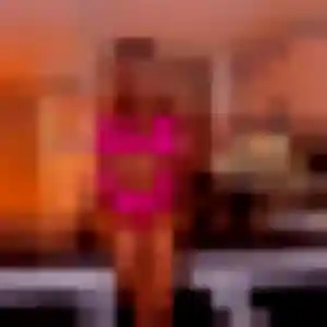 Oceane, 22 ans, cherche un rencontre cougar à Scionzier