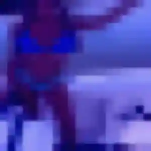 Therese, 20 ans, connectée à Sucé-sur-Erdre pour un rencontre cougar