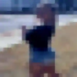 Perrine, 36 ans, disponible à Thizy-les-Bourgs pour une rencontre coquine