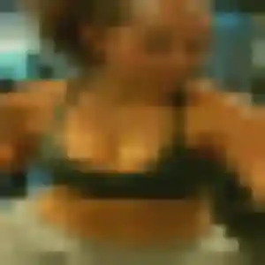 Ximena de Uzès, 40 ans - rencontre cougar discret