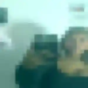 Rebecca, 24 ans, connectée à Veigné pour un rencontre cougar