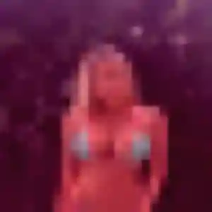Découvre Zoe, 32 ans à Vernon en privé