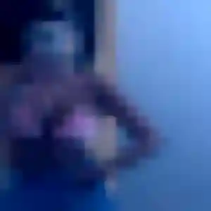 Charmante Daphne, 21 ans à Vezin-le-Coquet - la contacter